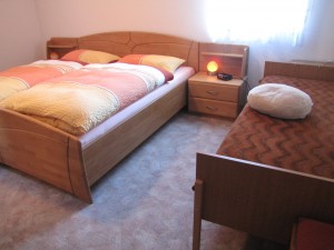 Schlafzimmer Ansicht 1